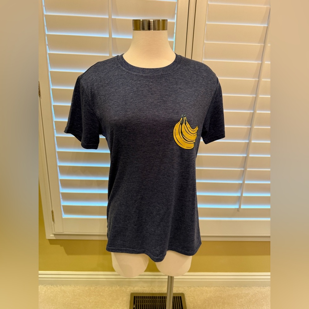 That’s Bananas TShirt (Size Small) NWOT